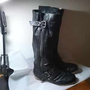 Carlos Santana black leather boots